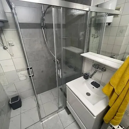 Appartamento Charming 2 Bedroom Apartment.